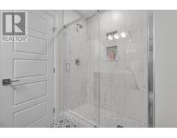 956 EAGLETRACE DRIVE - 42