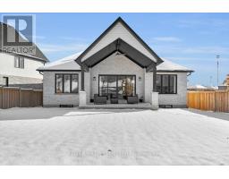 956 EAGLETRACE DRIVE - 48