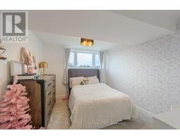 2190 LINKWAY BOULEVARD - 32