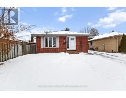 6 WEYMOUTH DRIVE - 1