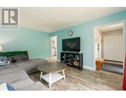 6 WEYMOUTH DRIVE - 15