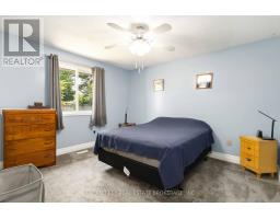 6 WEYMOUTH DRIVE - 27