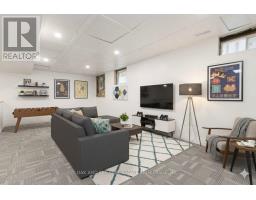 6 WEYMOUTH DRIVE - 31