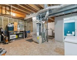 6 WEYMOUTH DRIVE - 35