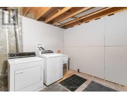 6 WEYMOUTH DRIVE - 37