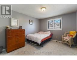 72 - 141 CONDOR COURT - 13