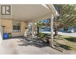 72 - 141 CONDOR COURT - 25