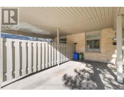 72 - 141 CONDOR COURT - 26