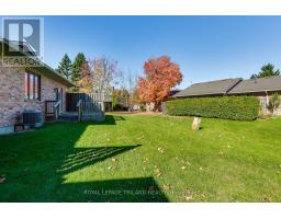 34 - 30 DOON DRIVE - 40