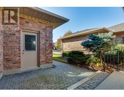 34 - 30 DOON DRIVE - 5