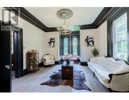 283 HASTINGS STREET - 4