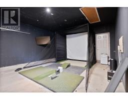 90 MERIDENE CRESCENT W - 40