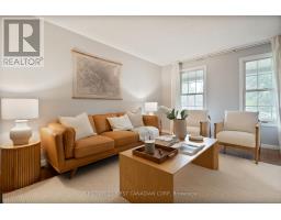 90 MERIDENE CRESCENT W - 5