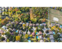 90 MERIDENE CRESCENT W - 50