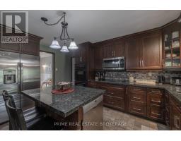 3304 CROMARTY DRIVE - 12