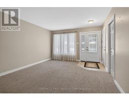 33 JUNIPER CRESCENT - 4