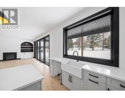 263 FOXBOROUGH PLACE - 12