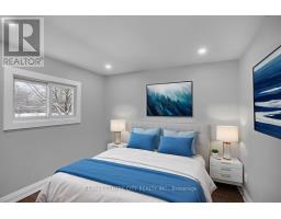 700 GLENGYLE CRESCENT - 18