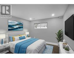 700 GLENGYLE CRESCENT - 23