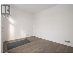 11 - 495 OAKRIDGE DRIVE - 36