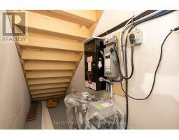 11 - 495 OAKRIDGE DRIVE - 46