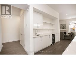 11 - 495 OAKRIDGE DRIVE - 6