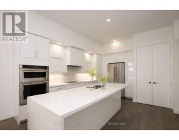 11 - 495 OAKRIDGE DRIVE - 8