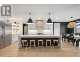 2568 LUCAS AVENUE - 13