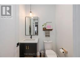 2568 LUCAS AVENUE - 19