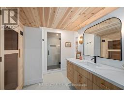 2568 LUCAS AVENUE - 38