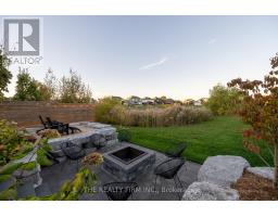 2568 LUCAS AVENUE - 43