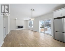 70 ROYAL CRESCENT - 15