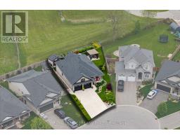 208 EMERY STREET - 3