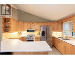 10092 LAKESHORE ROAD - 16