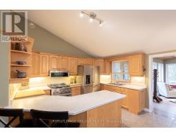 10092 LAKESHORE ROAD - 17