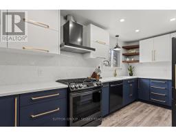 20 LOCHERN ROAD - 11