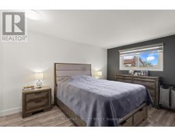 20 LOCHERN ROAD - 21