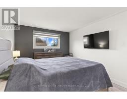 20 LOCHERN ROAD - 22