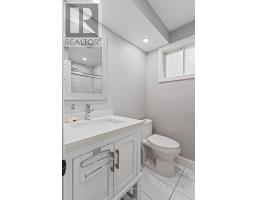 20 LOCHERN ROAD - 34