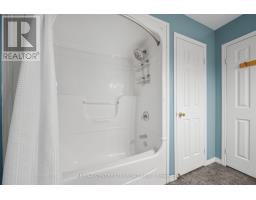 382 CHESTNUT STREET - 25