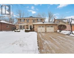 51 MOUNTAINVIEW CRESCENT - 2