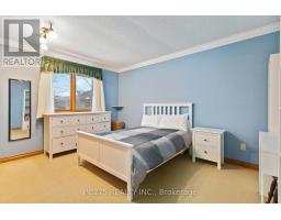 51 MOUNTAINVIEW CRESCENT - 28