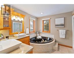 51 MOUNTAINVIEW CRESCENT - 32