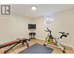 51 MOUNTAINVIEW CRESCENT - 38