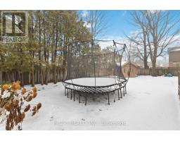 51 MOUNTAINVIEW CRESCENT - 46