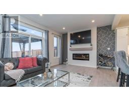 8 CHARTER CREEK COURT - 13