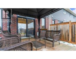 8 CHARTER CREEK COURT - 32