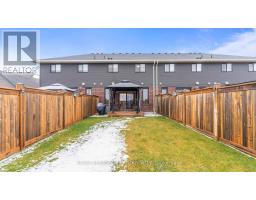 8 CHARTER CREEK COURT - 34