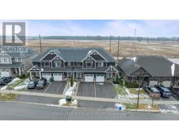 8 CHARTER CREEK COURT - 35