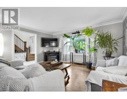 443 SANDRINGHAM CRESCENT - 10